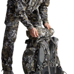 SITKA Optifade Elevated II Cargo Box (40077-EV-OSFA) -Outdoor Equipment Shop media 18573.1639432258